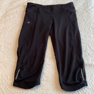 🤍 SALE! Athleta black workout pants size Small 🤍